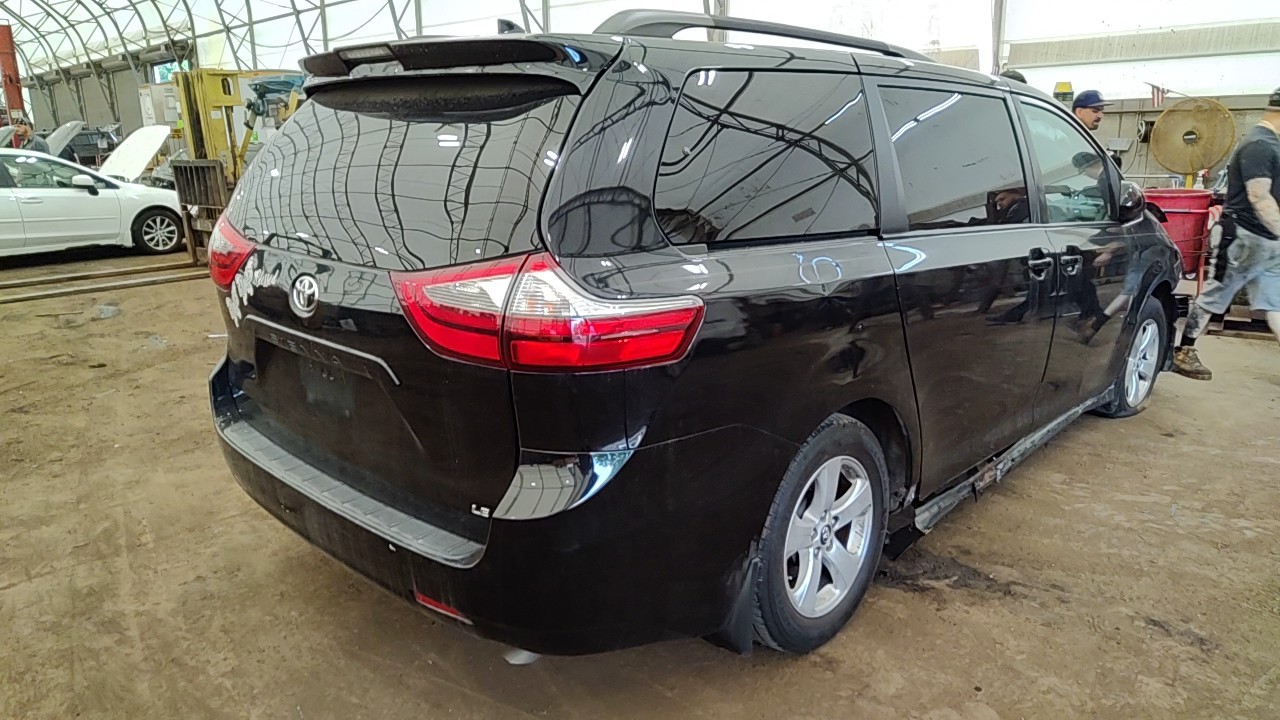 https://f005.backblazeb2.com/file/img-partshotlines-com/Inventory/NE219/Vehicle/481569_08.jpg