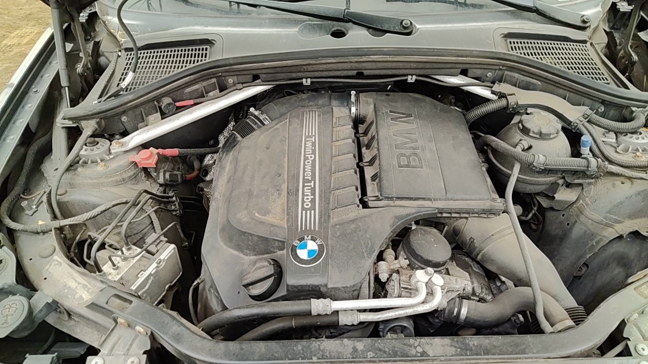 https://f005.backblazeb2.com/file/img-partshotlines-com/Inventory/NE219/Vehicle/481880_09.jpg