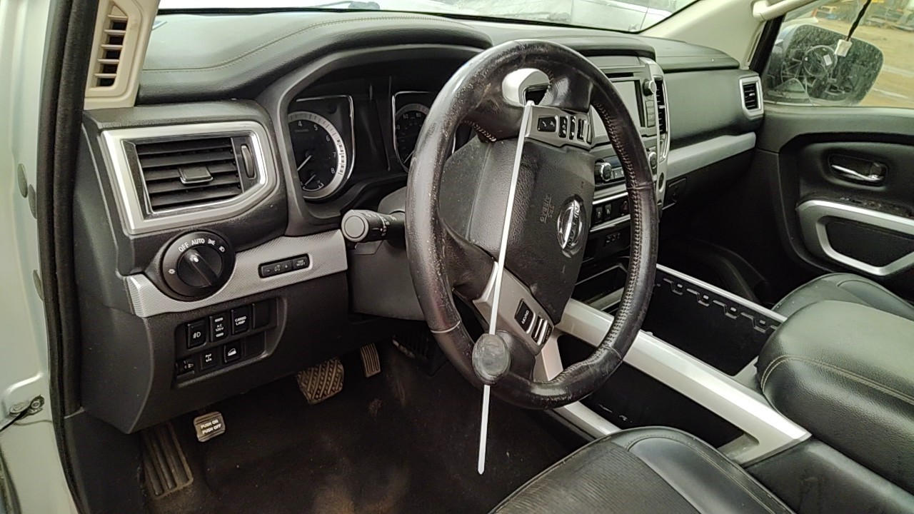 https://f005.backblazeb2.com/file/img-partshotlines-com/Inventory/NE219/Vehicle/482140_12.jpg