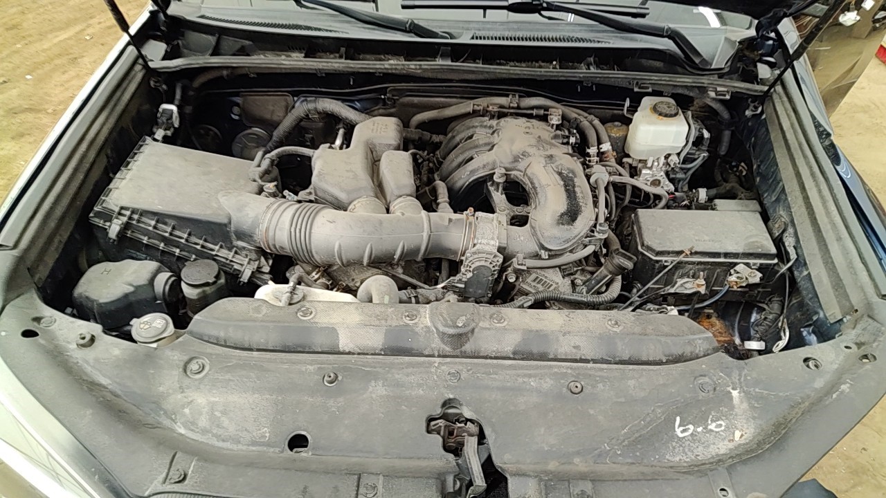 https://f005.backblazeb2.com/file/img-partshotlines-com/Inventory/NE219/Vehicle/482258_09.jpg