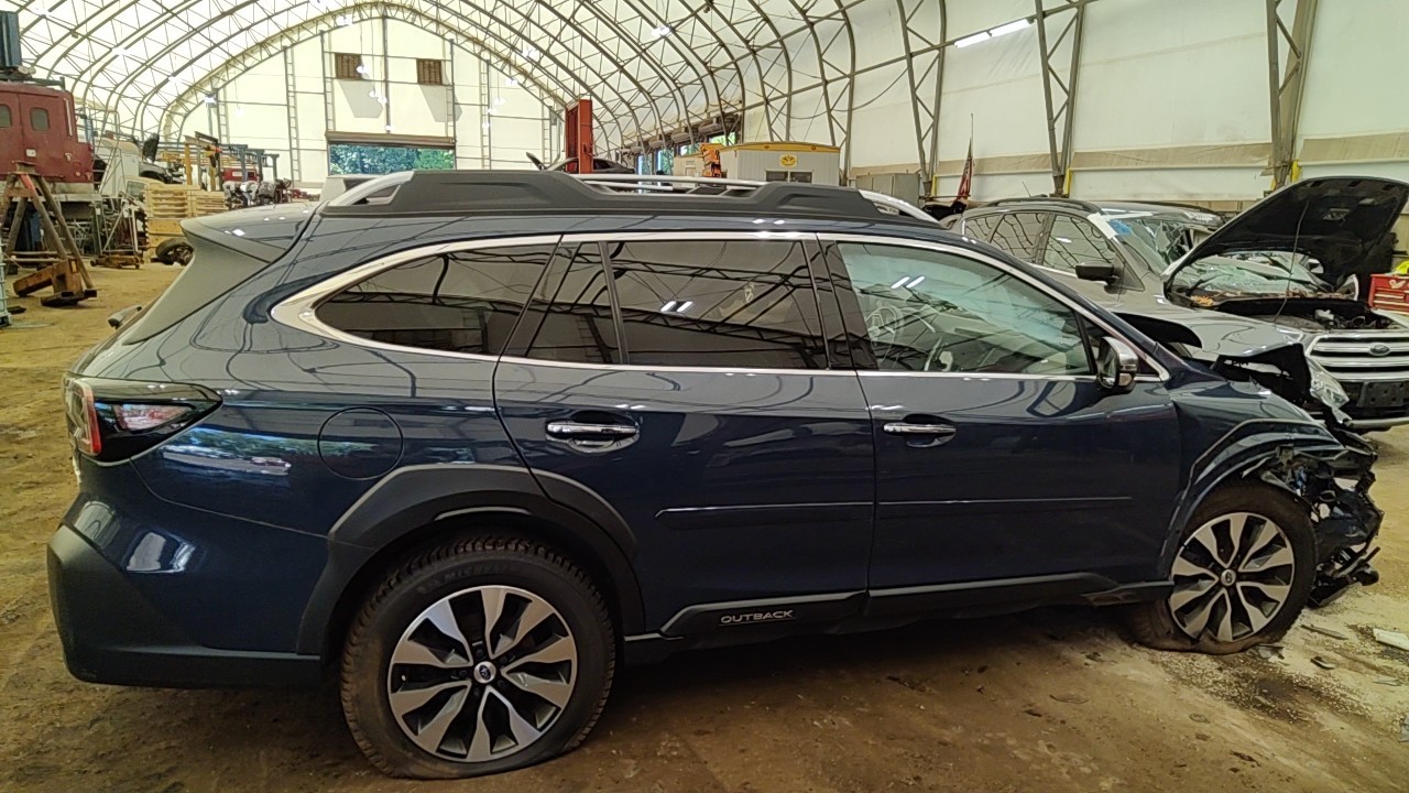 https://f005.backblazeb2.com/file/img-partshotlines-com/Inventory/NE219/Vehicle/482446_08.jpg