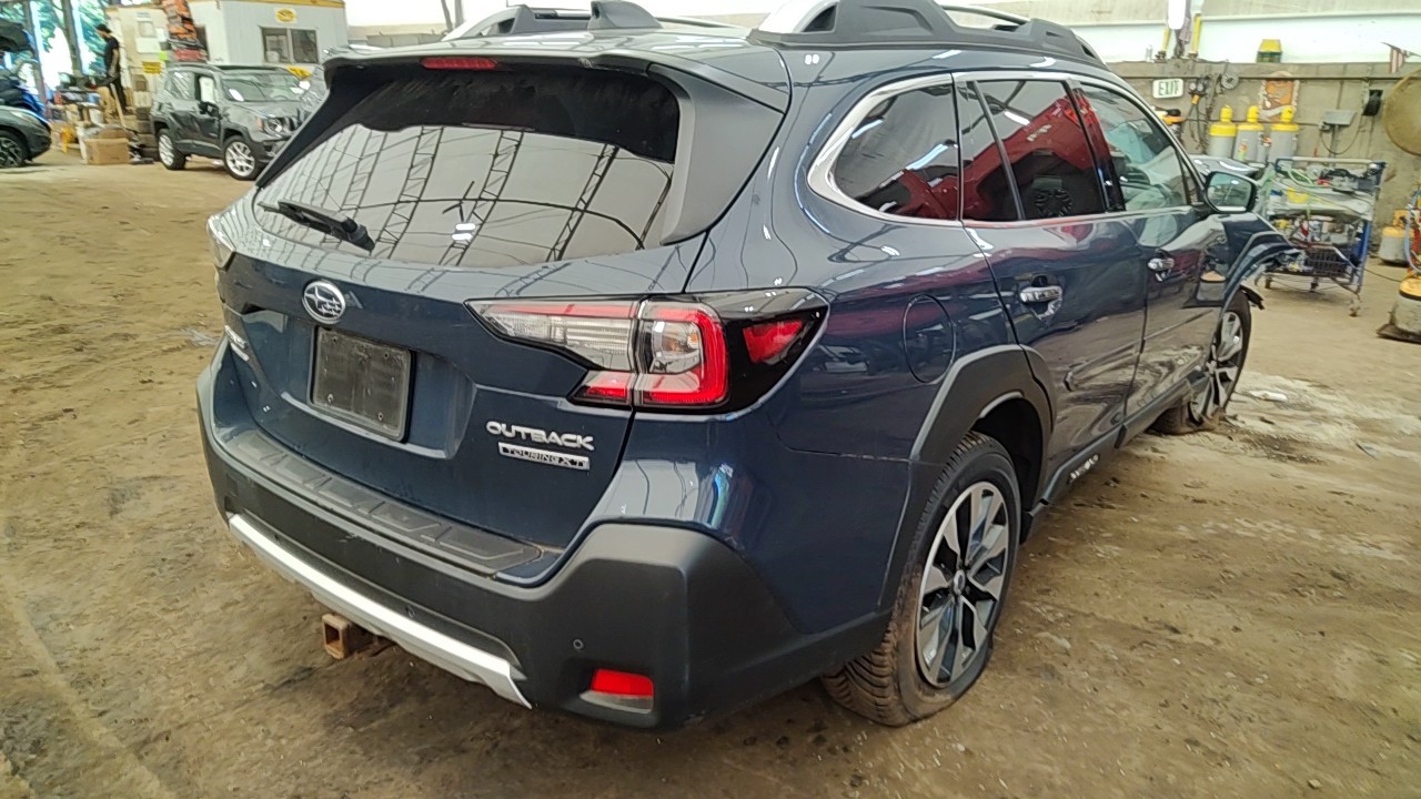 https://f005.backblazeb2.com/file/img-partshotlines-com/Inventory/NE219/Vehicle/482446_09.jpg