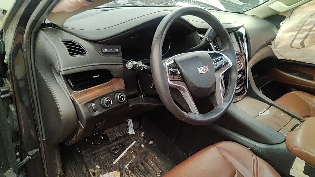 https://f005.backblazeb2.com/file/img-partshotlines-com/Inventory/NE219/Vehicle/482749_12.jpg