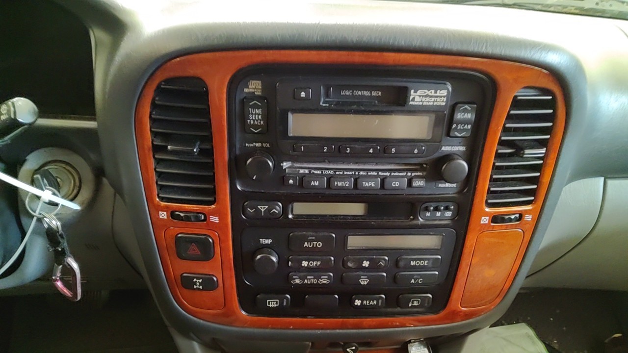 https://f005.backblazeb2.com/file/img-partshotlines-com/Inventory/NE219/Vehicle/482866_12.jpg