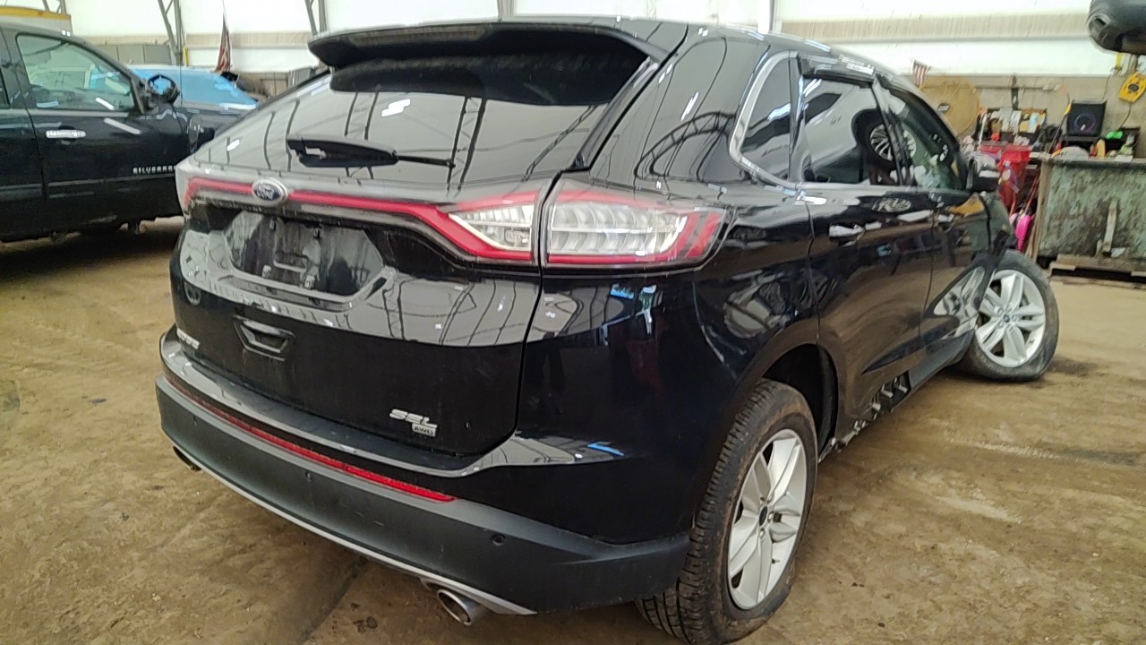 https://f005.backblazeb2.com/file/img-partshotlines-com/Inventory/NE219/Vehicle/482994_08.jpg