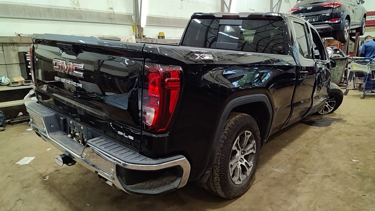 https://f005.backblazeb2.com/file/img-partshotlines-com/Inventory/NE219/Vehicle/483634_07.jpg