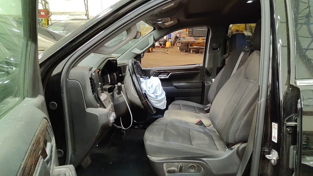 https://f005.backblazeb2.com/file/img-partshotlines-com/Inventory/NE219/Vehicle/483634_10.jpg