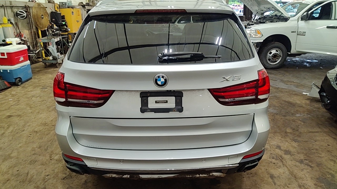 https://f005.backblazeb2.com/file/img-partshotlines-com/Inventory/NE219/Vehicle/483716_06.jpg