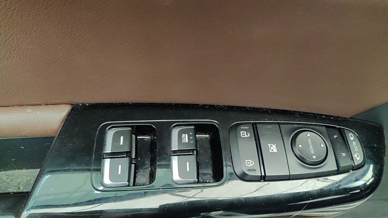 https://f005.backblazeb2.com/file/img-partshotlines-com/Inventory/NE219/Vehicle/483971_11.jpg