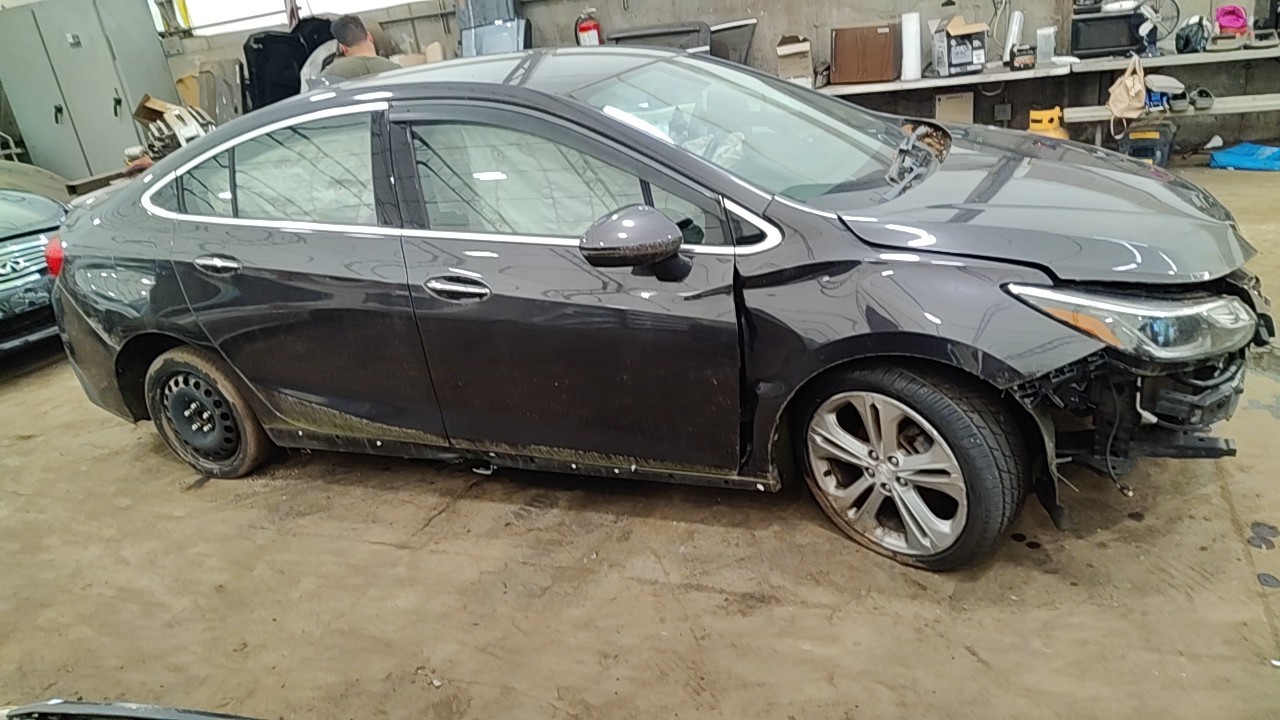 https://f005.backblazeb2.com/file/img-partshotlines-com/Inventory/NE219/Vehicle/484030_08.jpg
