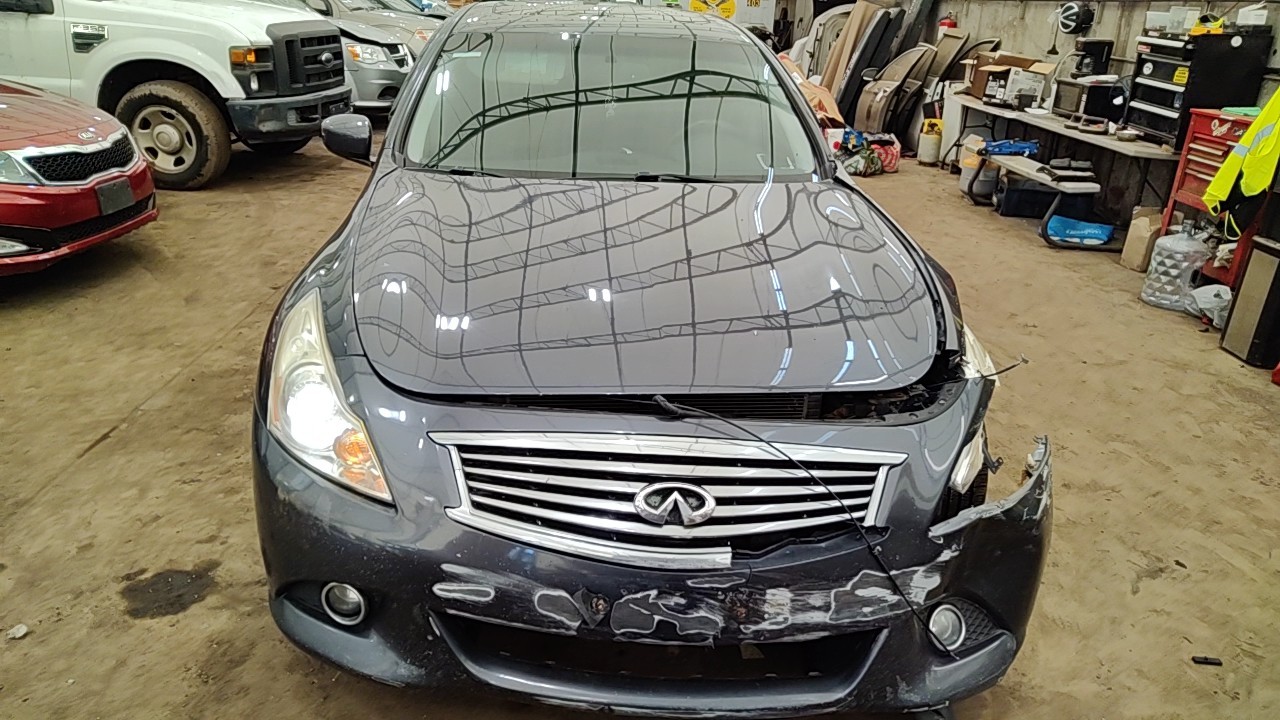 https://f005.backblazeb2.com/file/img-partshotlines-com/Inventory/NE219/Vehicle/484090_08.jpg