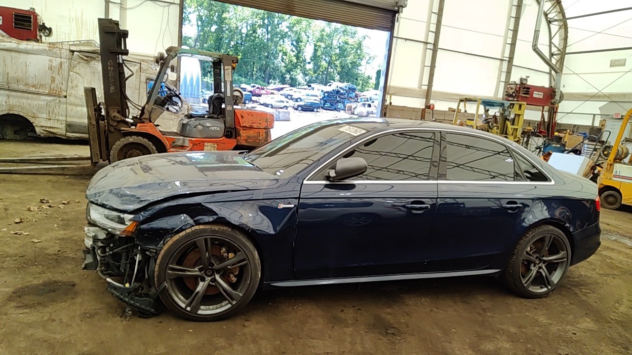 https://f005.backblazeb2.com/file/img-partshotlines-com/Inventory/NE219/Vehicle/484544_03.jpg