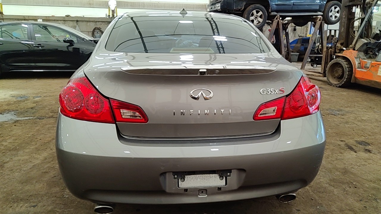 https://f005.backblazeb2.com/file/img-partshotlines-com/Inventory/NE219/Vehicle/484559_01.jpg