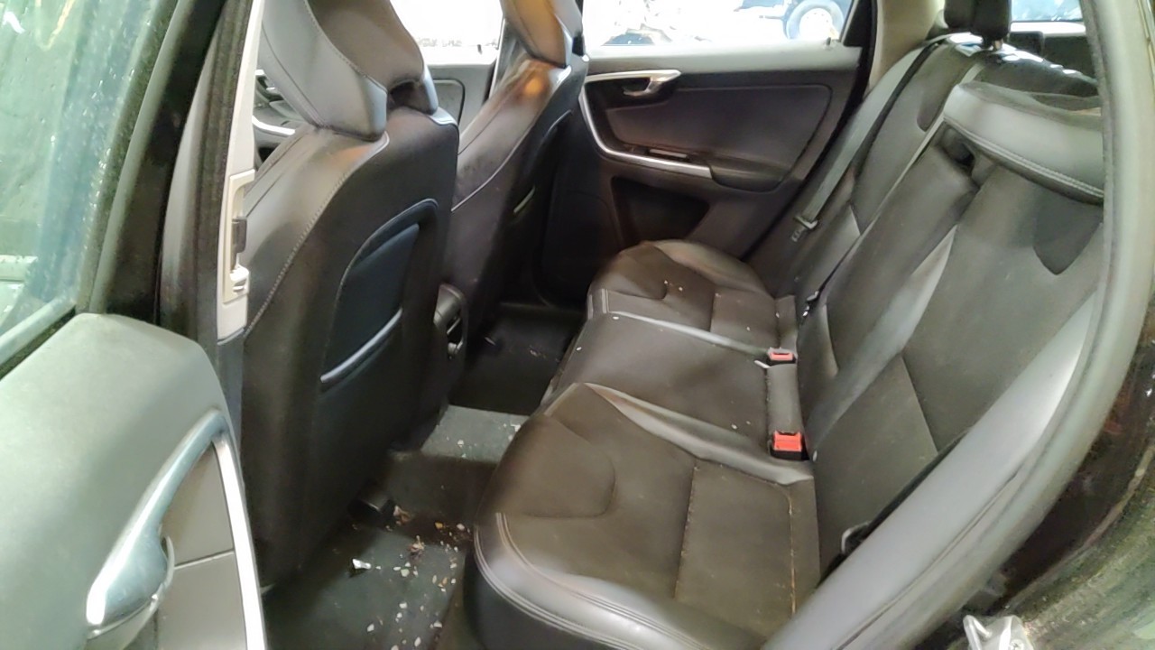 https://f005.backblazeb2.com/file/img-partshotlines-com/Inventory/NE219/Vehicle/484765_10.jpg