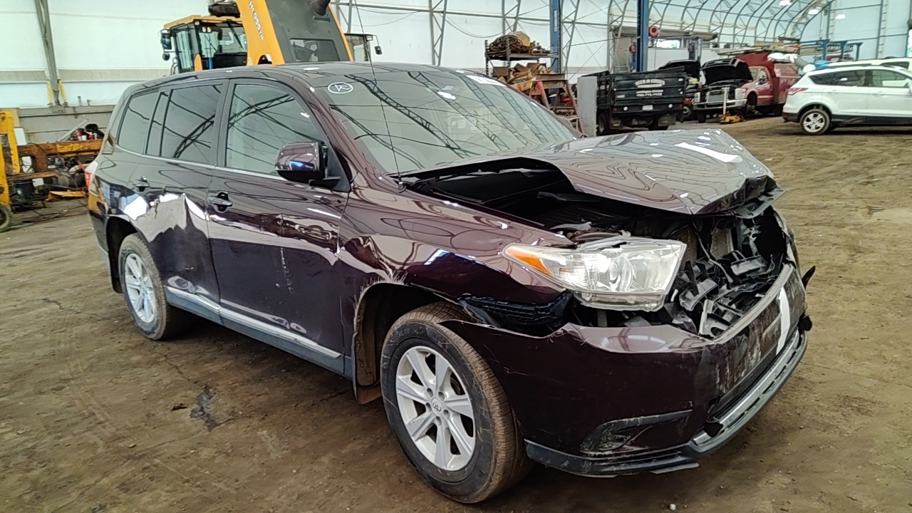 https://f005.backblazeb2.com/file/img-partshotlines-com/Inventory/NE219/Vehicle/484781_05.jpg