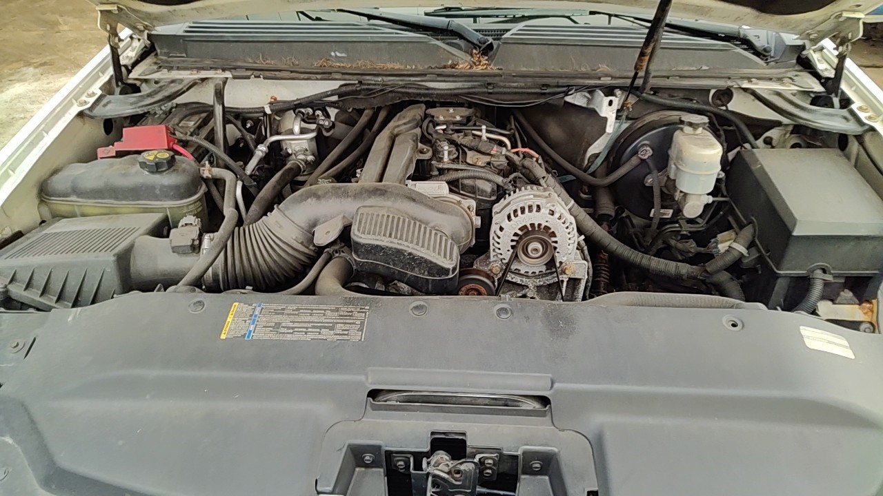 https://f005.backblazeb2.com/file/img-partshotlines-com/Inventory/NE219/Vehicle/484786_09.jpg