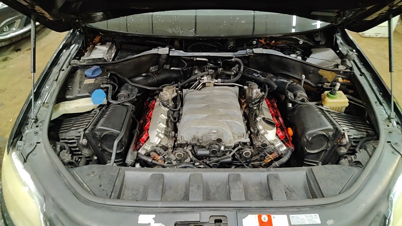 https://f005.backblazeb2.com/file/img-partshotlines-com/Inventory/NE219/Vehicle/484871_09.jpg