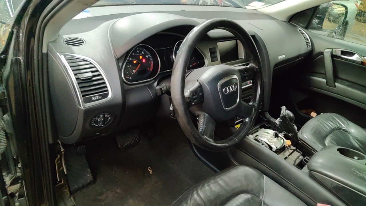 https://f005.backblazeb2.com/file/img-partshotlines-com/Inventory/NE219/Vehicle/484871_12.jpg