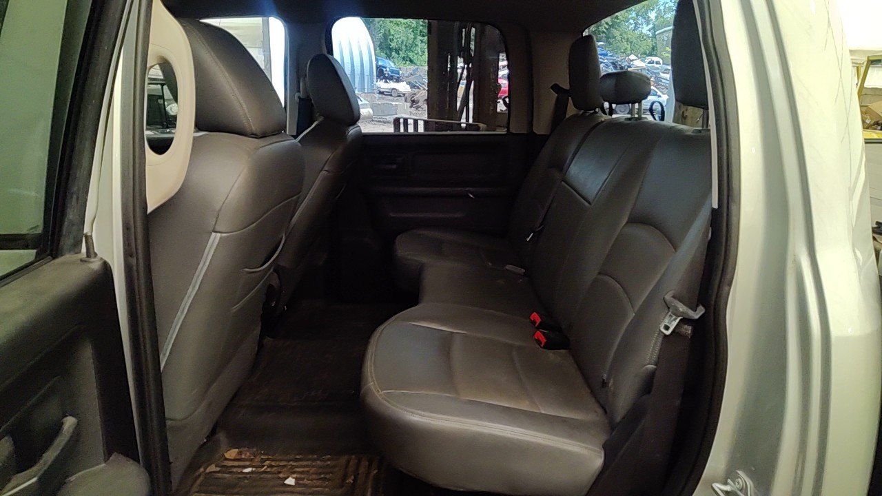 https://f005.backblazeb2.com/file/img-partshotlines-com/Inventory/NE219/Vehicle/485114_10.jpg