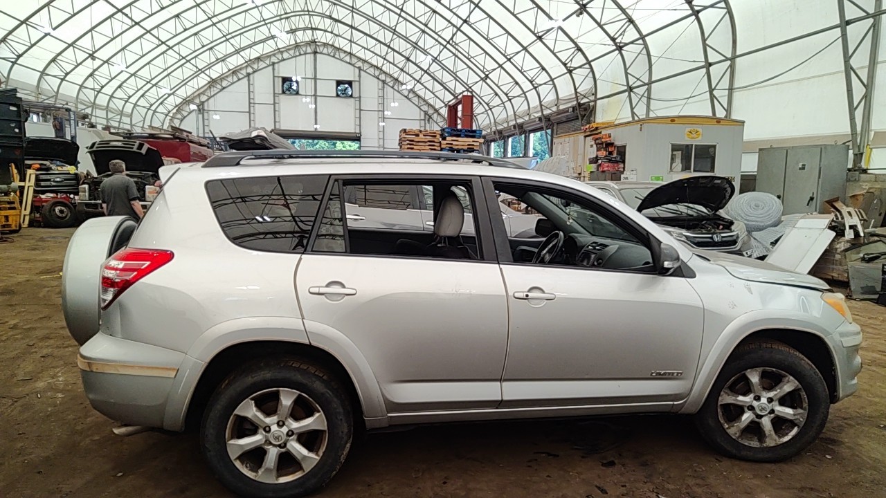 https://f005.backblazeb2.com/file/img-partshotlines-com/Inventory/NE219/Vehicle/485513_03.jpg