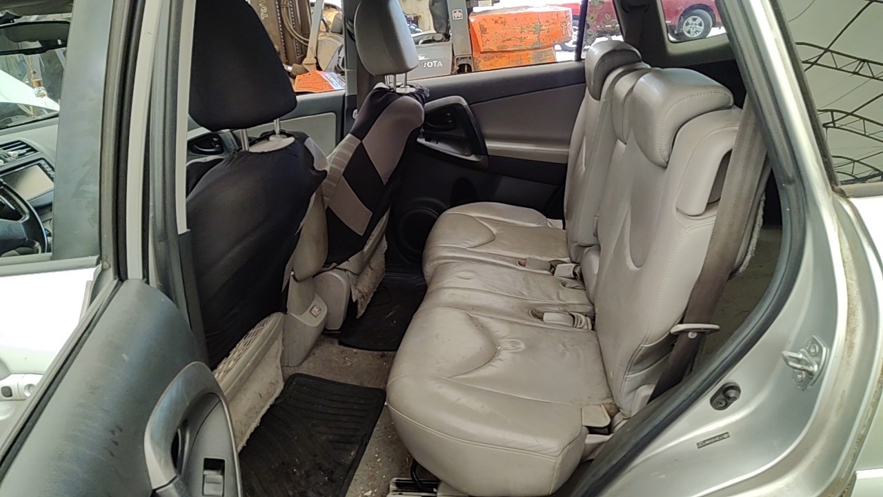 https://f005.backblazeb2.com/file/img-partshotlines-com/Inventory/NE219/Vehicle/485513_11.jpg