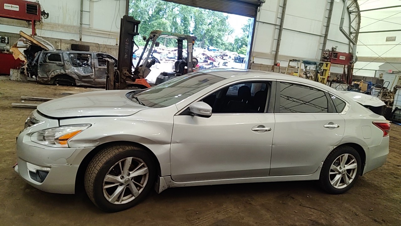 https://f005.backblazeb2.com/file/img-partshotlines-com/Inventory/NE219/Vehicle/485628_03.jpg