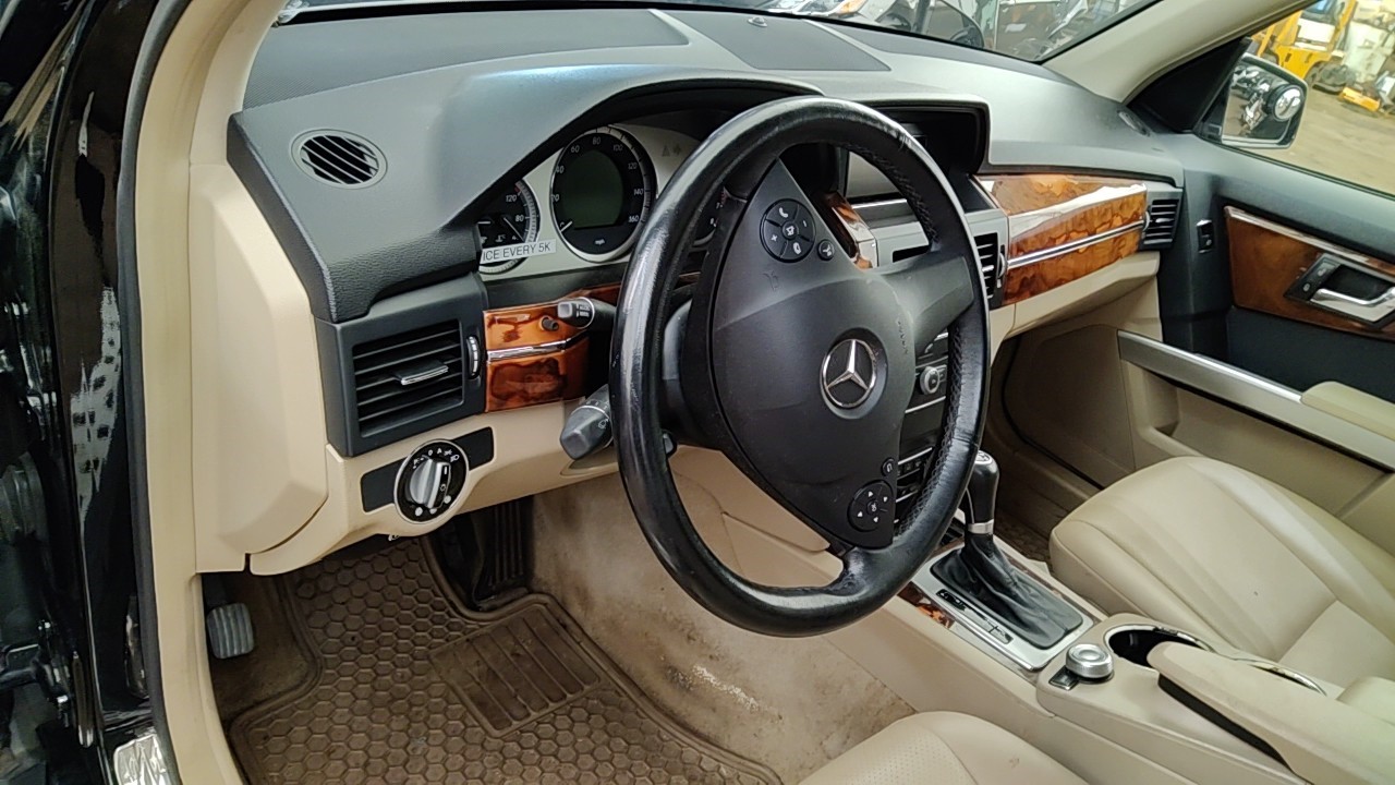 https://f005.backblazeb2.com/file/img-partshotlines-com/Inventory/NE219/Vehicle/486323_11.jpg