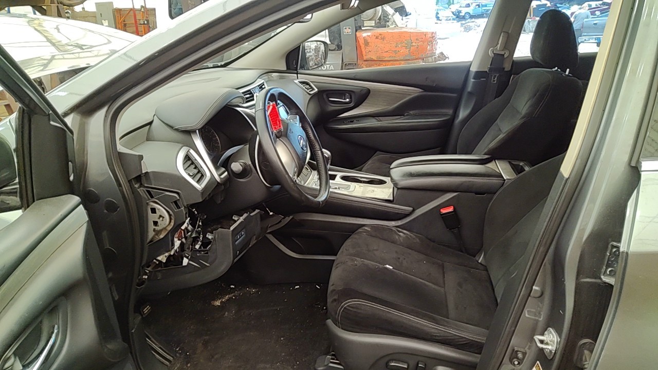 https://f005.backblazeb2.com/file/img-partshotlines-com/Inventory/NE219/Vehicle/486344_11.jpg