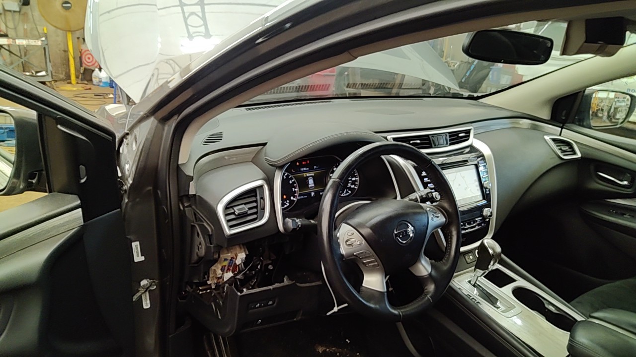 https://f005.backblazeb2.com/file/img-partshotlines-com/Inventory/NE219/Vehicle/486344_12.jpg