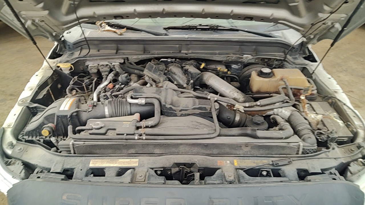 https://f005.backblazeb2.com/file/img-partshotlines-com/Inventory/NE219/Vehicle/486356_08.jpg