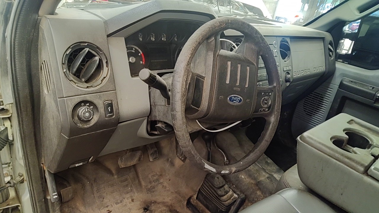 https://f005.backblazeb2.com/file/img-partshotlines-com/Inventory/NE219/Vehicle/486356_11.jpg