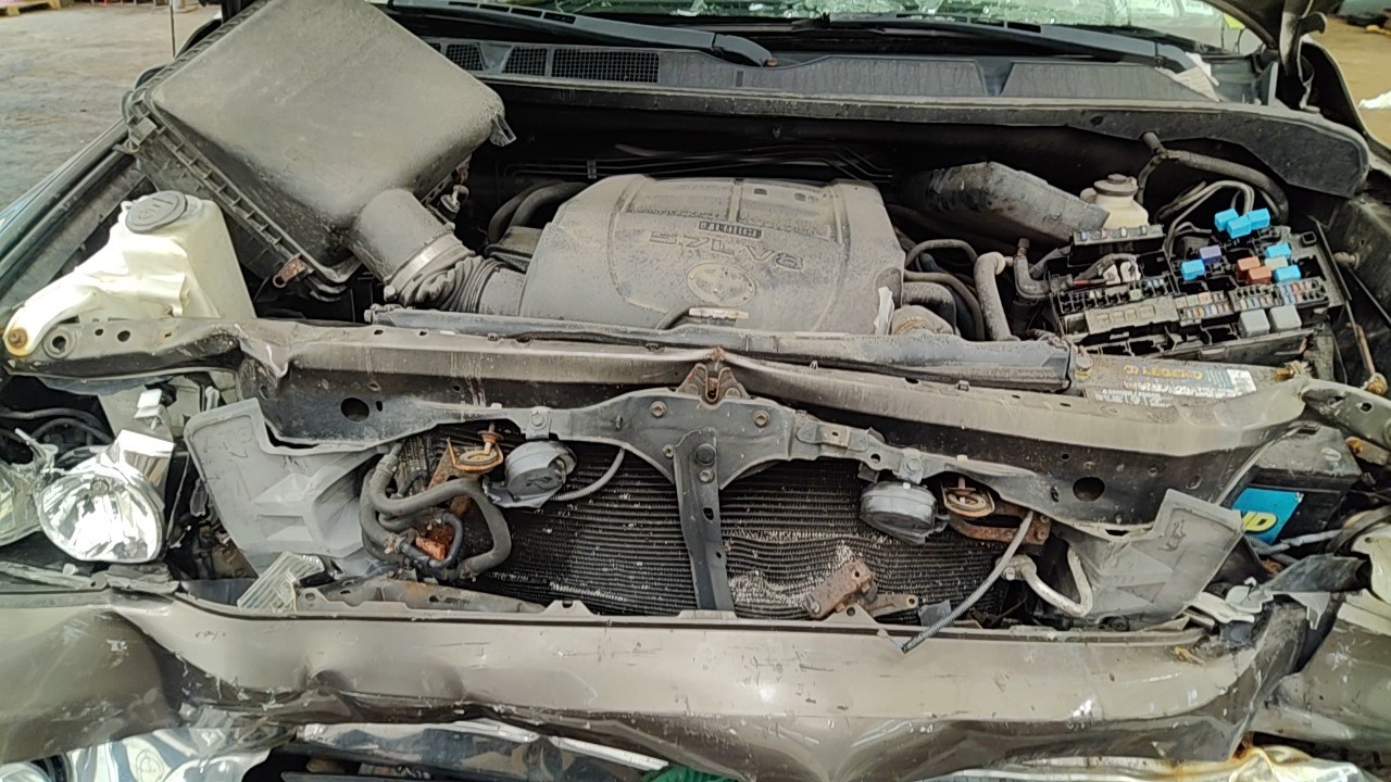 https://f005.backblazeb2.com/file/img-partshotlines-com/Inventory/NE219/Vehicle/486639_09.jpg