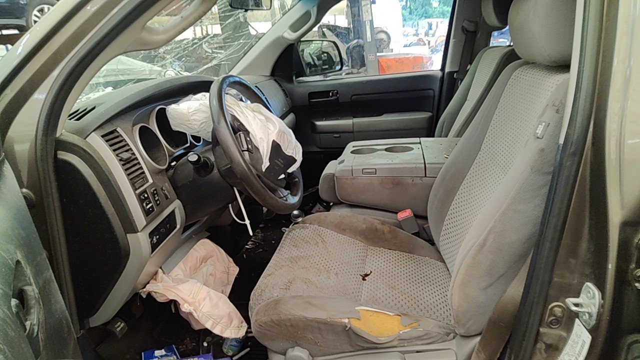 https://f005.backblazeb2.com/file/img-partshotlines-com/Inventory/NE219/Vehicle/486639_10.jpg