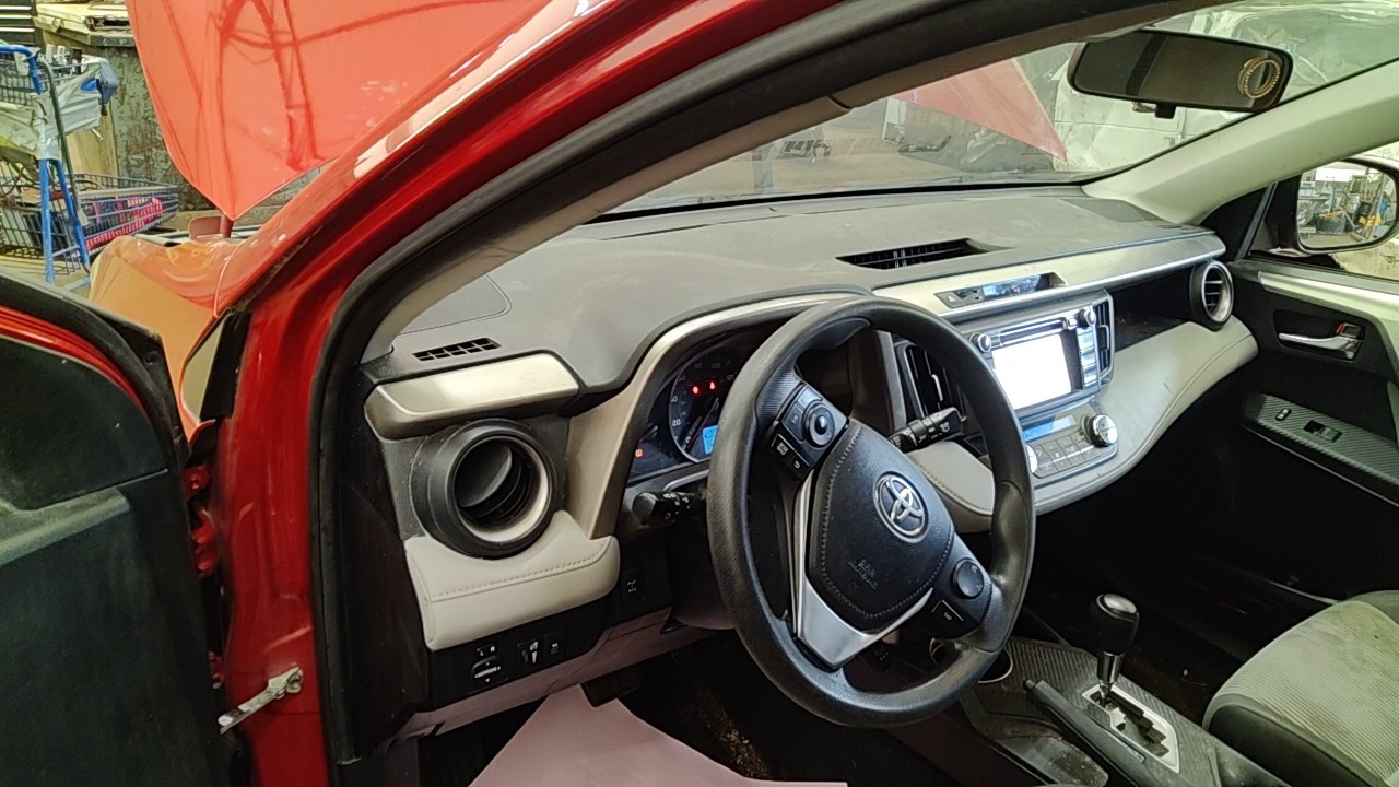 https://f005.backblazeb2.com/file/img-partshotlines-com/Inventory/NE219/Vehicle/486847_12.jpg