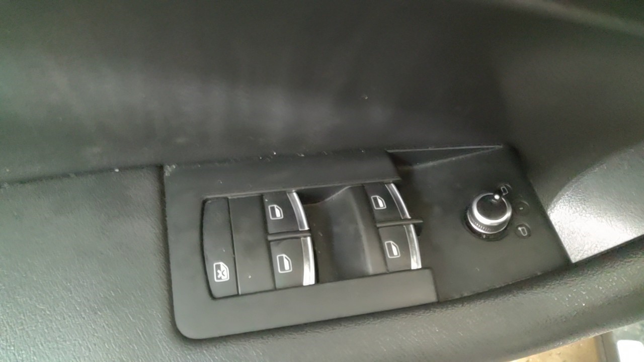https://f005.backblazeb2.com/file/img-partshotlines-com/Inventory/NE219/Vehicle/486986_11.jpg