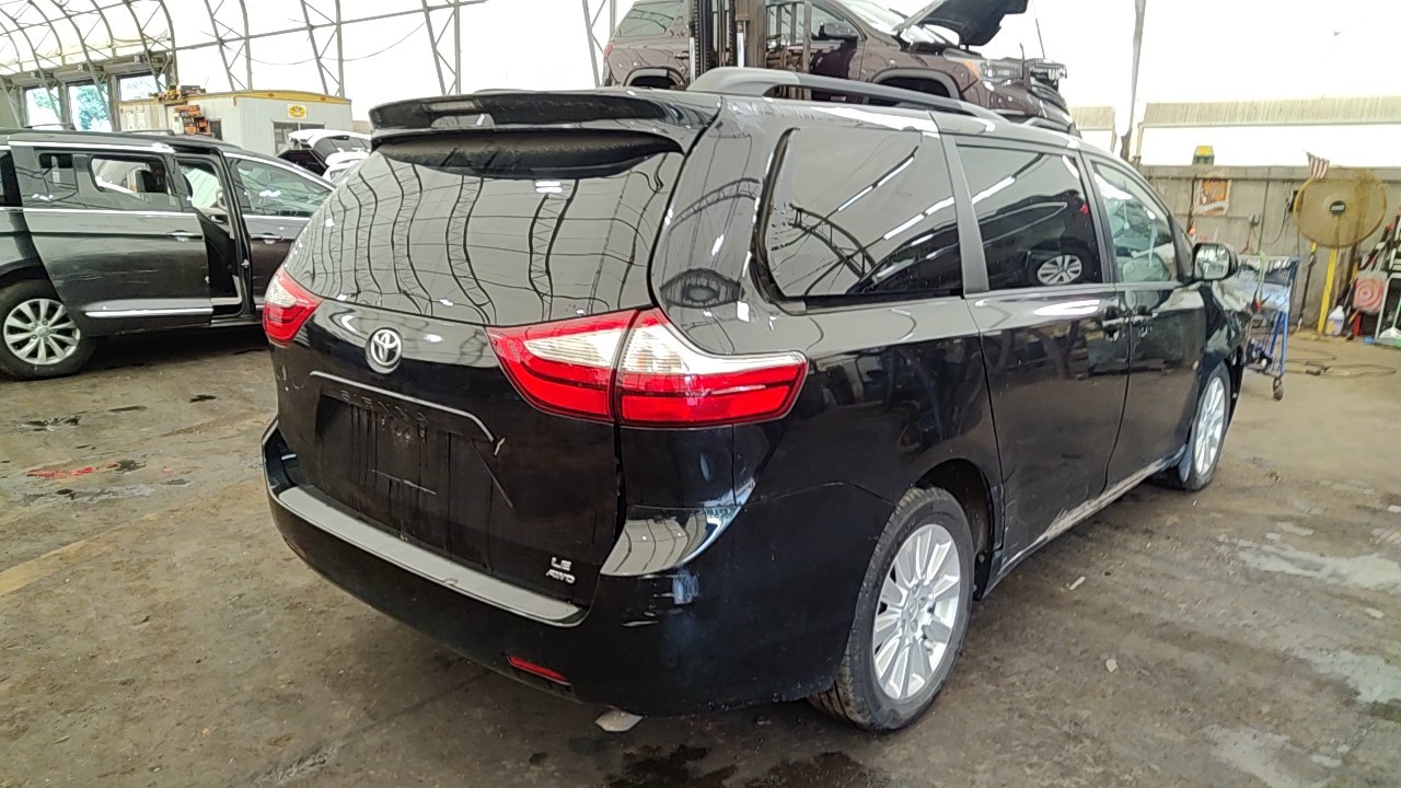 https://f005.backblazeb2.com/file/img-partshotlines-com/Inventory/NE219/Vehicle/486987_07.jpg