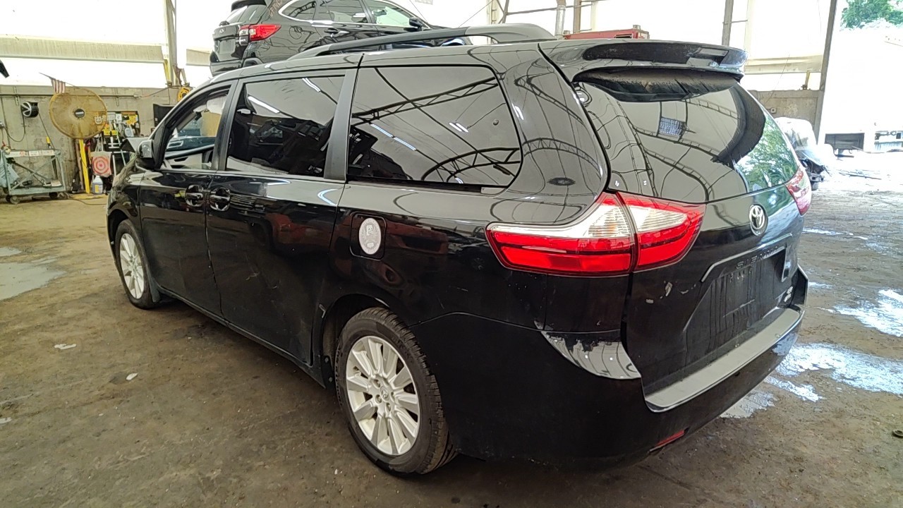 https://f005.backblazeb2.com/file/img-partshotlines-com/Inventory/NE219/Vehicle/486987_09.jpg