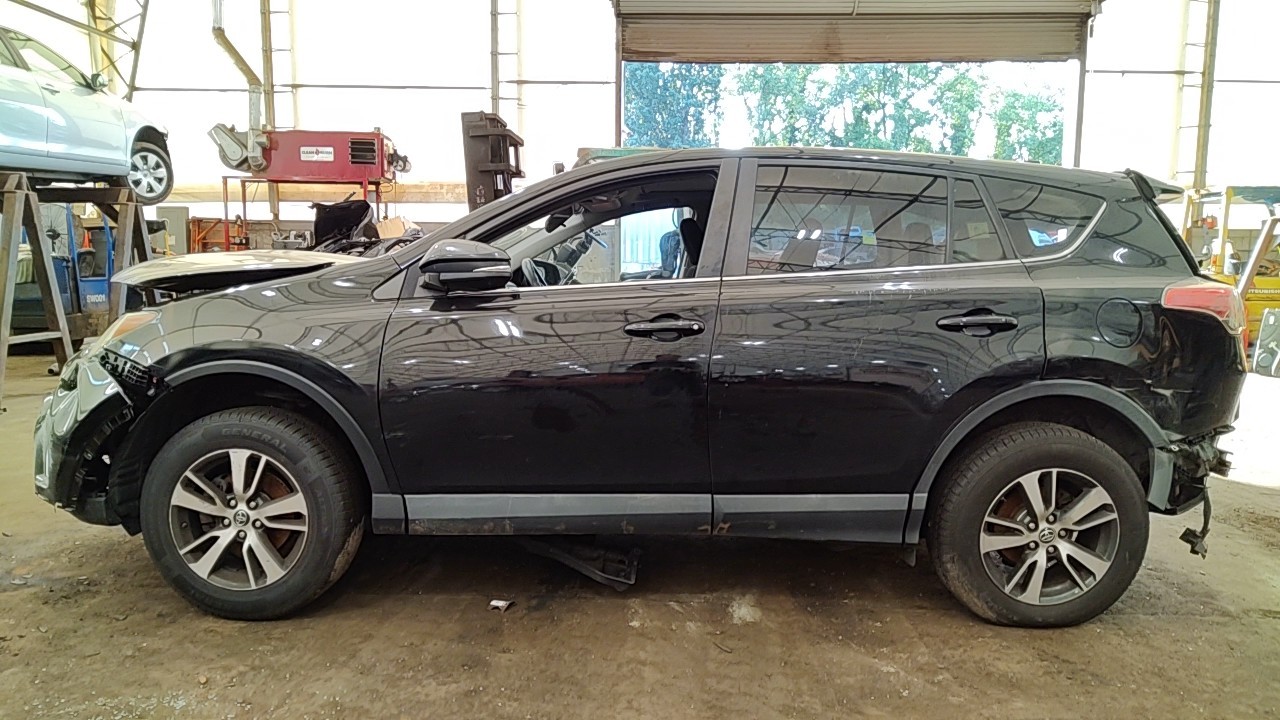 https://f005.backblazeb2.com/file/img-partshotlines-com/Inventory/NE219/Vehicle/487089_01.jpg