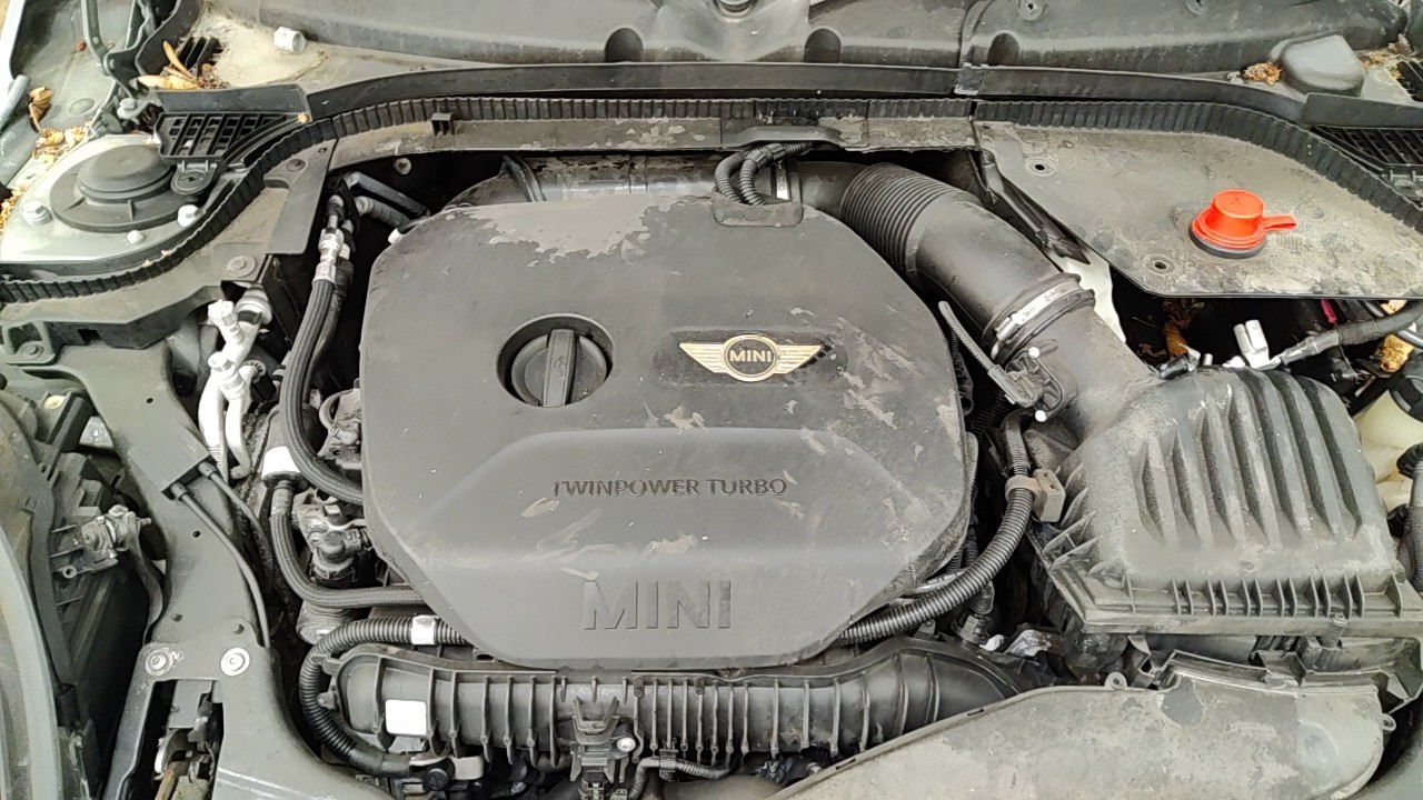 https://f005.backblazeb2.com/file/img-partshotlines-com/Inventory/NE219/Vehicle/488149_09.jpg