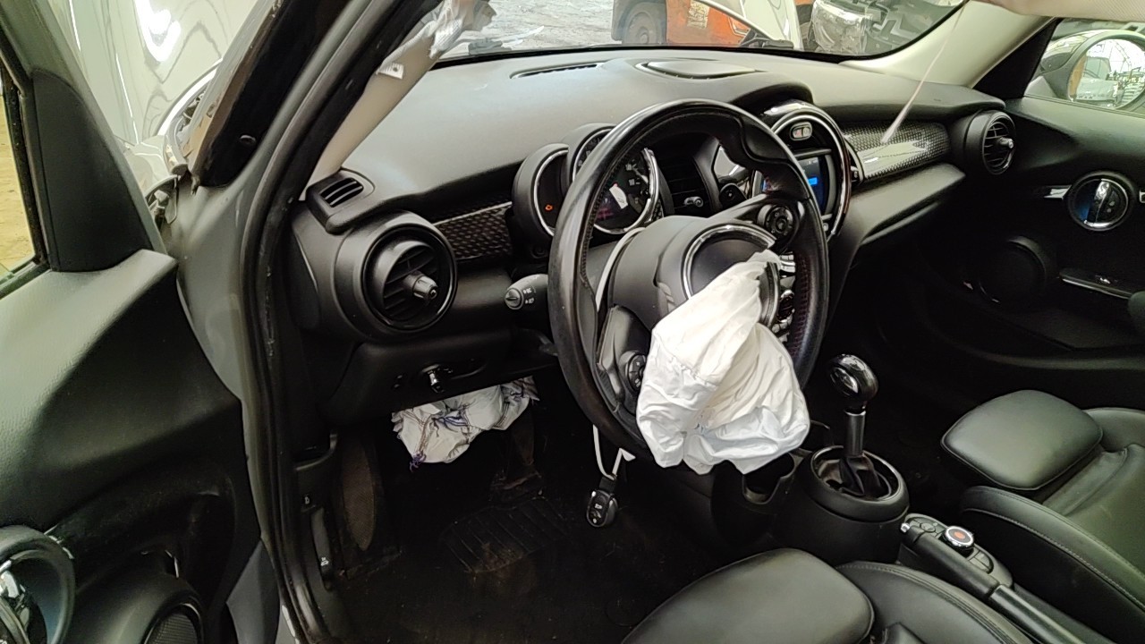 https://f005.backblazeb2.com/file/img-partshotlines-com/Inventory/NE219/Vehicle/488149_12.jpg