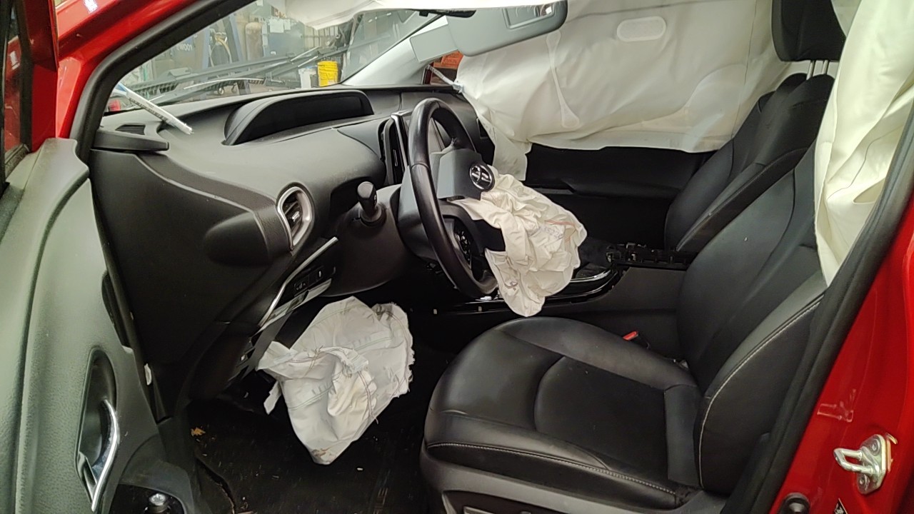 https://f005.backblazeb2.com/file/img-partshotlines-com/Inventory/NE219/Vehicle/488189_11.jpg