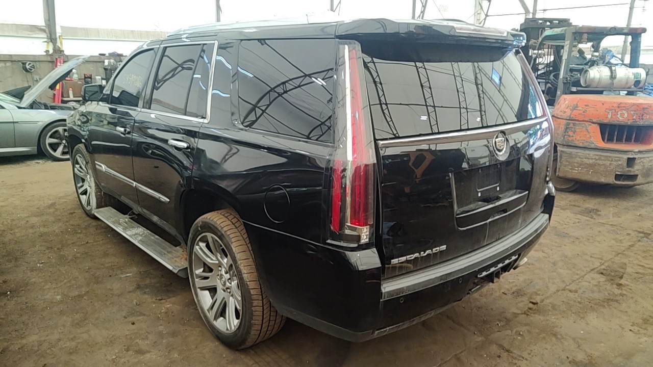 https://f005.backblazeb2.com/file/img-partshotlines-com/Inventory/NE219/Vehicle/488278_06.jpg