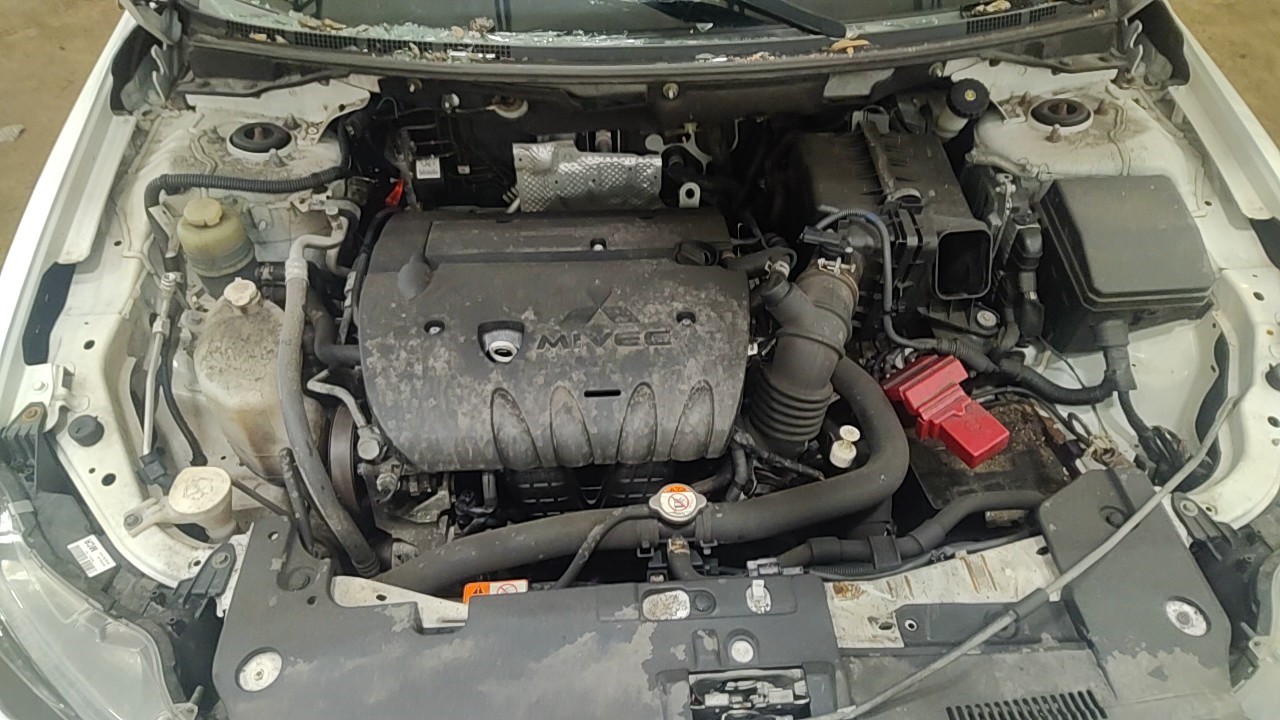 https://f005.backblazeb2.com/file/img-partshotlines-com/Inventory/NE219/Vehicle/488396_09.jpg