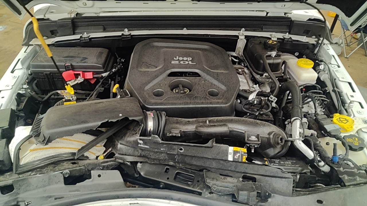 https://f005.backblazeb2.com/file/img-partshotlines-com/Inventory/NE219/Vehicle/489014_09.jpg