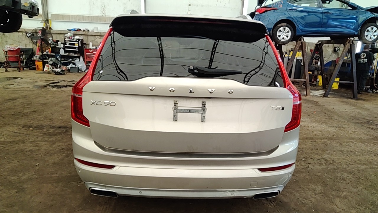 https://f005.backblazeb2.com/file/img-partshotlines-com/Inventory/NE219/Vehicle/489016_05.jpg