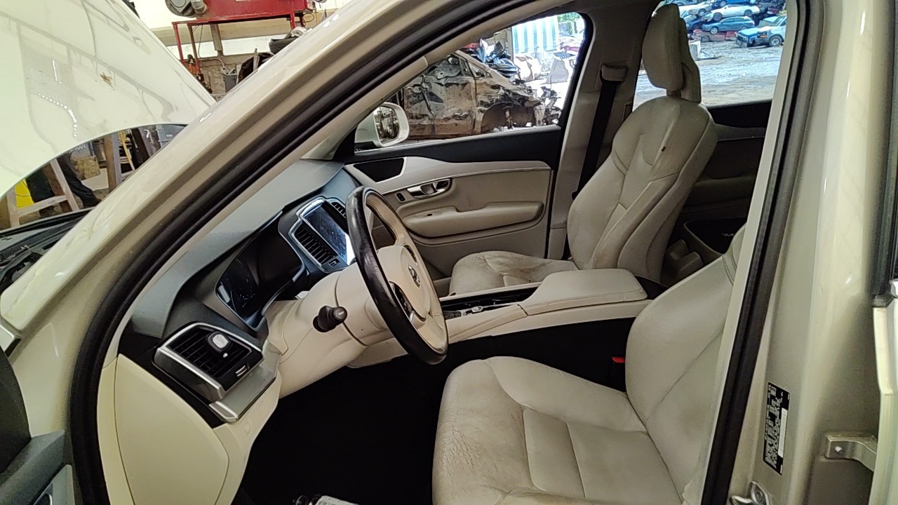 https://f005.backblazeb2.com/file/img-partshotlines-com/Inventory/NE219/Vehicle/489016_11.jpg