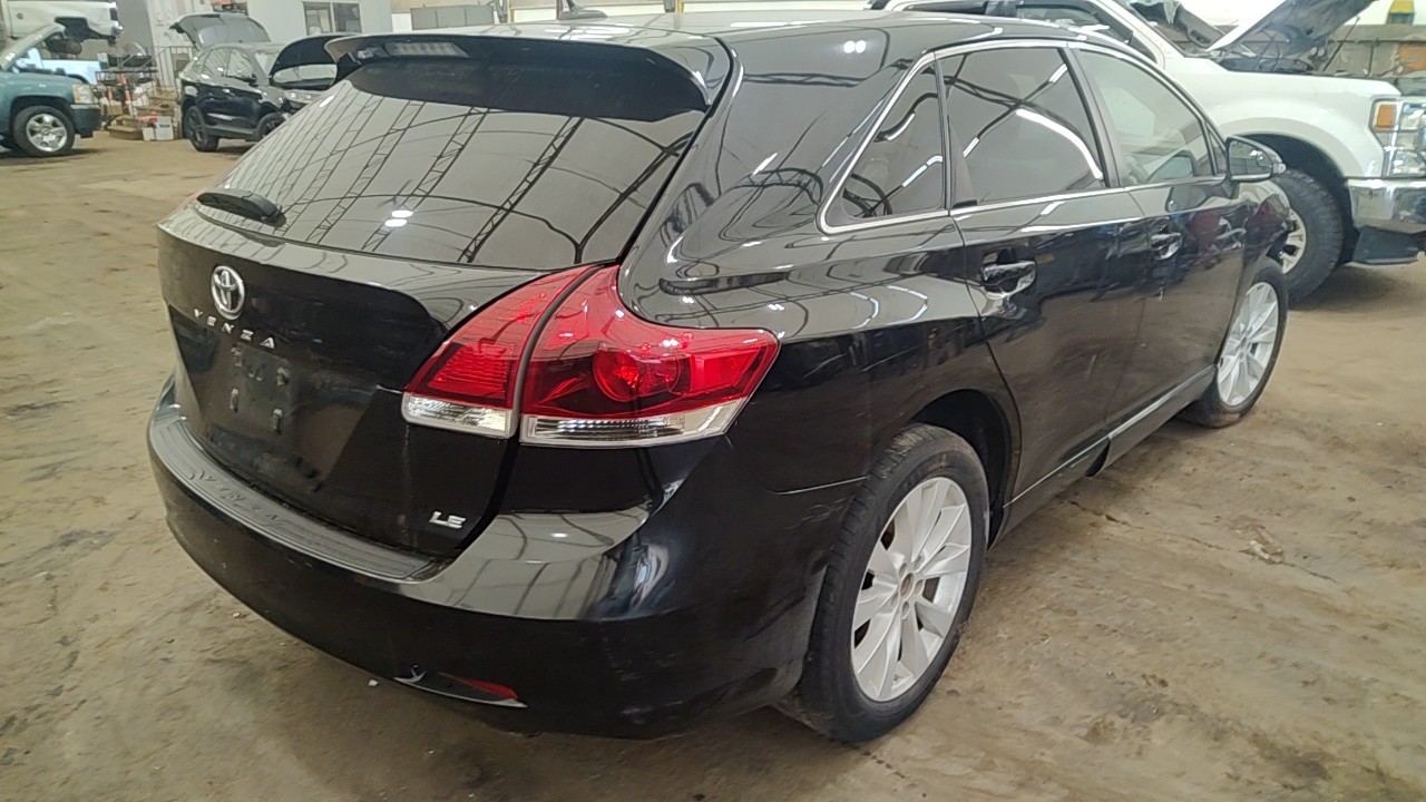 https://f005.backblazeb2.com/file/img-partshotlines-com/Inventory/NE219/Vehicle/489118_08.jpg