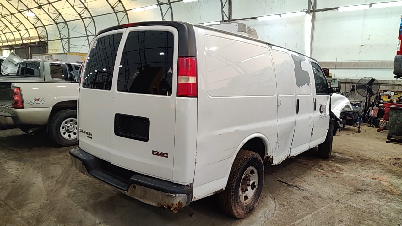 https://f005.backblazeb2.com/file/img-partshotlines-com/Inventory/NE219/Vehicle/489128_08.jpg