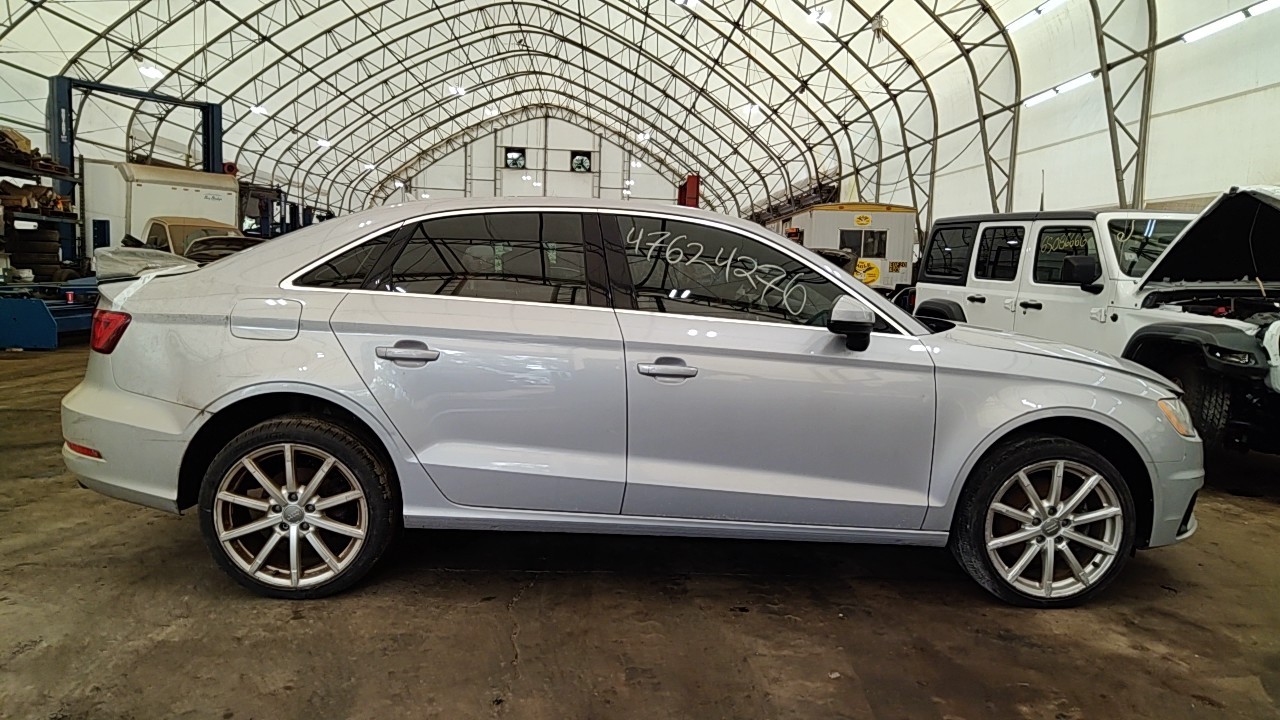 https://f005.backblazeb2.com/file/img-partshotlines-com/Inventory/NE219/Vehicle/489238_01.jpg