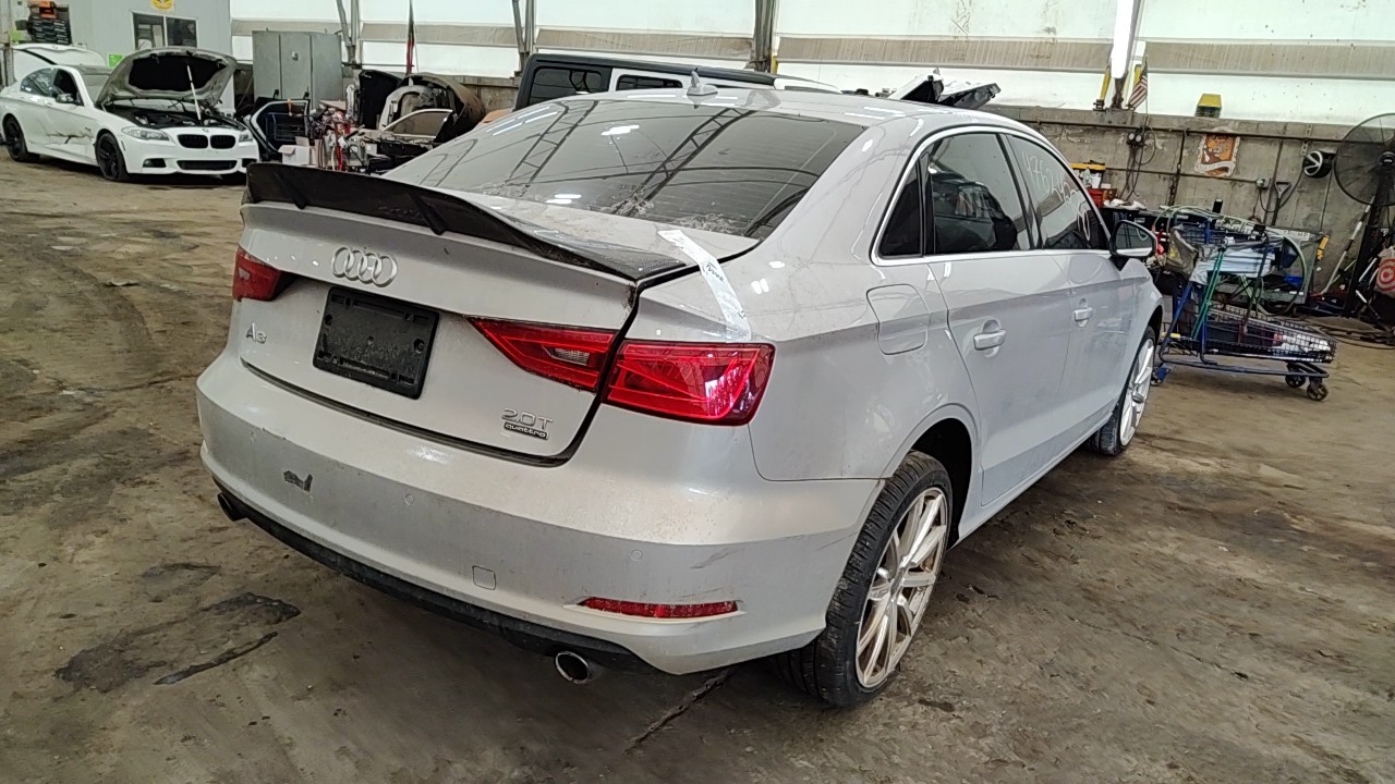 https://f005.backblazeb2.com/file/img-partshotlines-com/Inventory/NE219/Vehicle/489238_02.jpg
